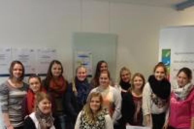 Ausbildungsplatzbörse - Altenpflege und Sozialpädagogik -  Stadthalle Gifhorn - 30.09.2013